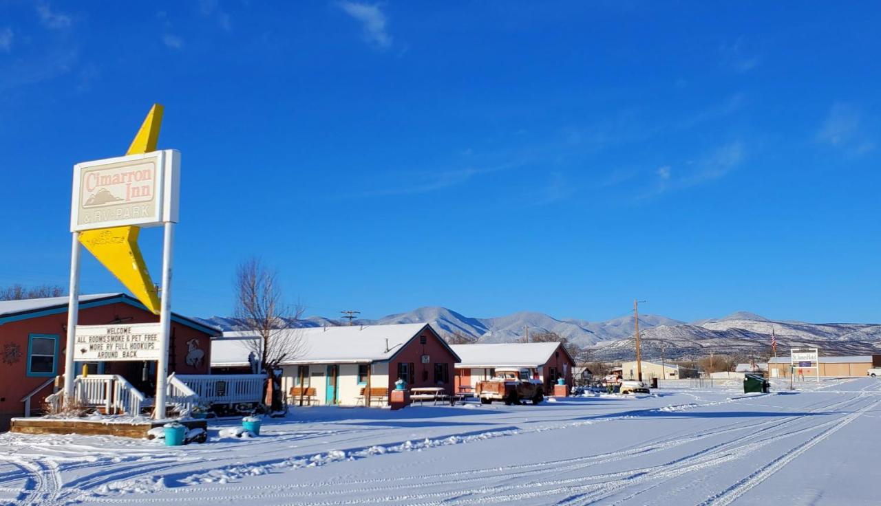 Hikers & Rv Park Hotel