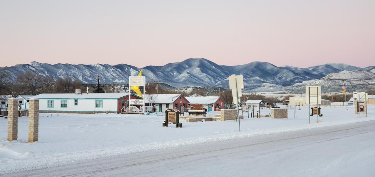 Hikers & Rv Park Hotel 2*