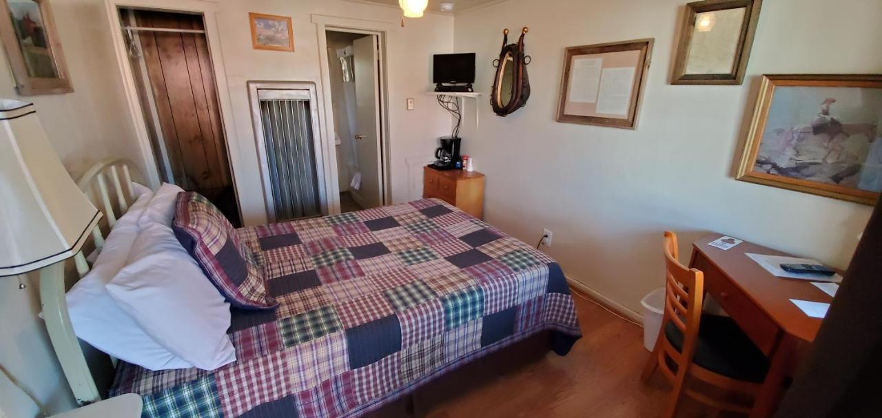 Hotel Hikers & Rv Park